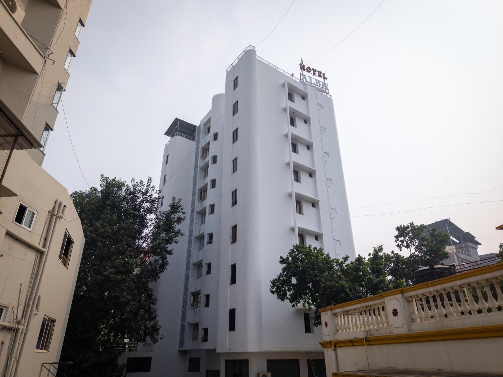 Alba Premier, Vadodara Exterior foto