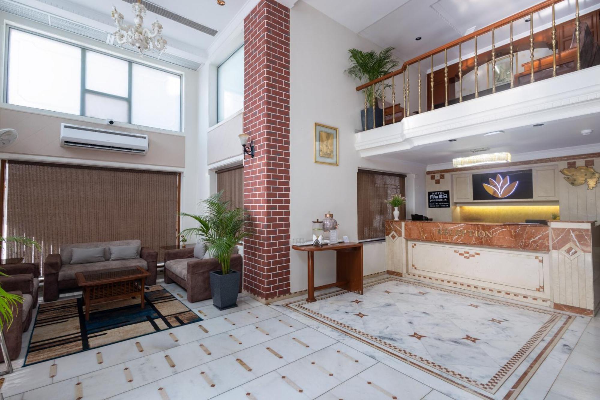 Alba Premier, Vadodara Exterior foto